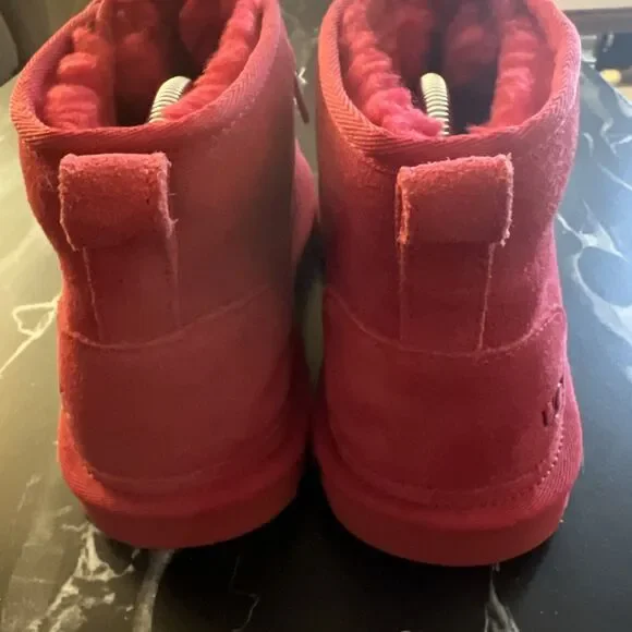 UGG Neumel Red Chukka Mens Size US 8, EU 41 Ankle Boots Suede Lace Up - Picture 9 of 15